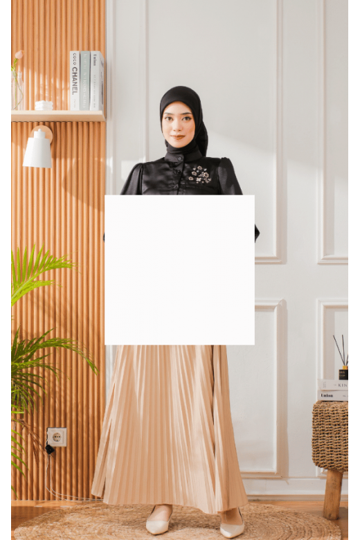 Jasmina Embroidery Blouse Black